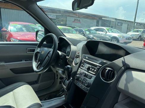 Used 2015 Honda Pilot LX image 8