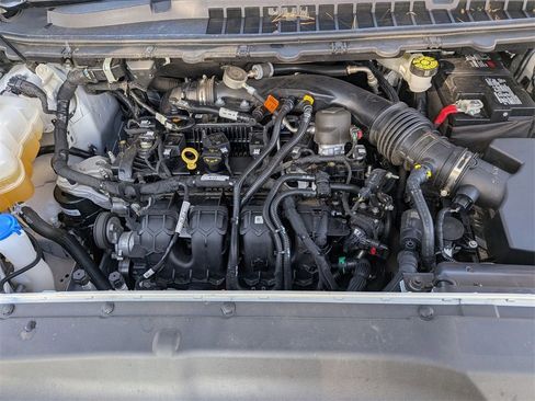 Used 2024 Ford Edge SEL image 35