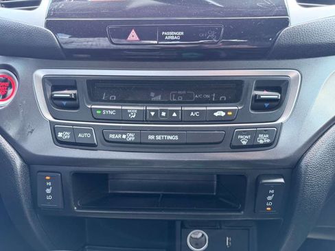 Used 2018 Honda Ridgeline RTL-T image 38