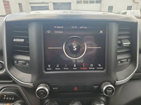 Used 2019 RAM 1500 Big Horn AWD/4WD image 19