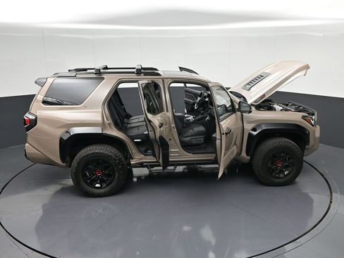Used 2025 Toyota 4Runner TRD Pro AWD/4WD image 39