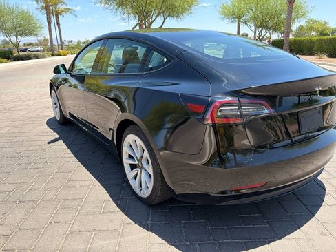 Used 2022 Tesla Model 3 RWD image 4