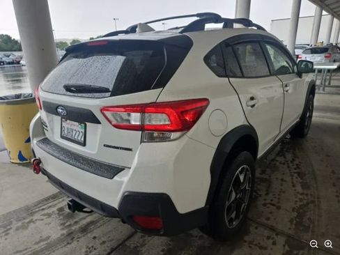 Used 2019 Subaru Crosstrek 2.0i Premium w/ Moonroof Package image 2