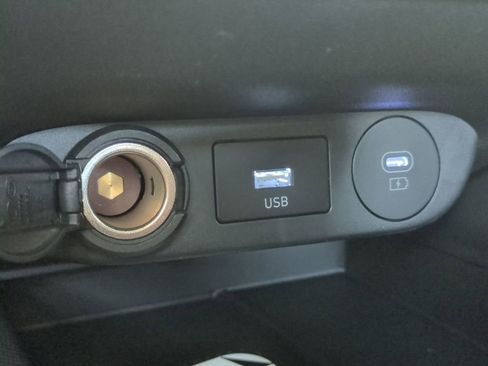 New 2026 Hyundai Elantra SEL Sport image 24