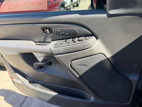 Used 2007 Chevrolet Silverado 2500 LT w/ Heavy-Duty Power Package image 55