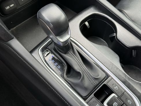 Used 2019 Hyundai Santa Fe Limited FWD image 23