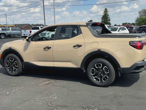 Used 2023 Hyundai Santa Cruz SEL FWD image 6