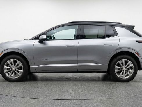 Used 2025 Chevrolet Equinox LT image 5