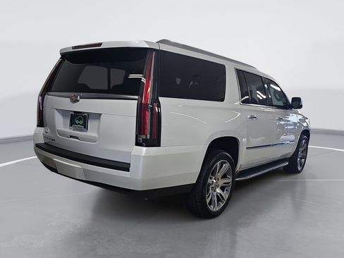 Certified 2018 Cadillac Escalade ESV Luxury AWD/4WD image 3