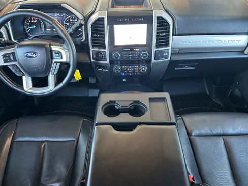 Certified 2021 Ford F250 Lariat w/ Lariat Value Package AWD/4WD image 2