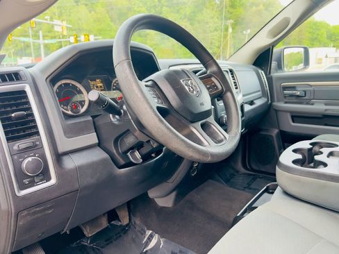 Used 2016 RAM 2500 SLT AWD/4WD image 25