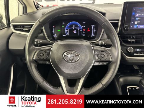 Used 2024 Toyota Corolla XLE image 29