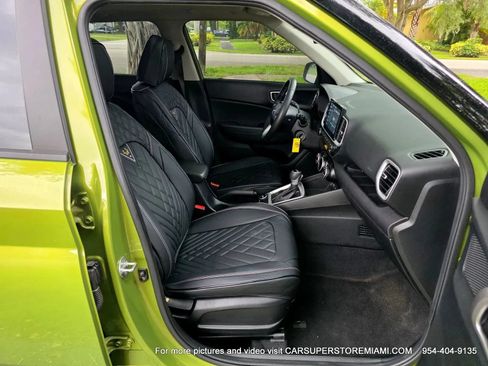 Used 2022 Hyundai Venue SEL FWD image 41