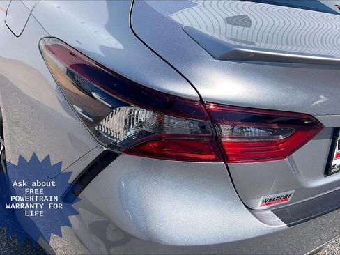Used 2023 Toyota Camry SE FWD image 33