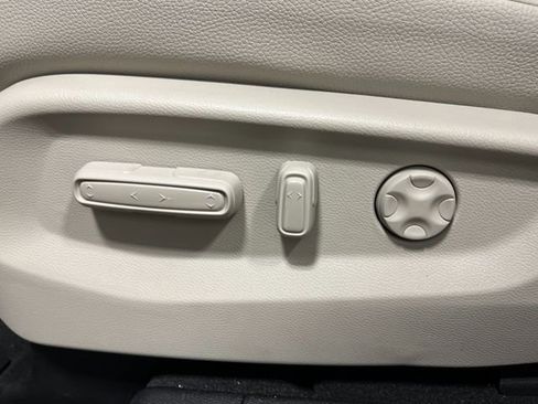 New 2026 Honda Odyssey EX-L image 12