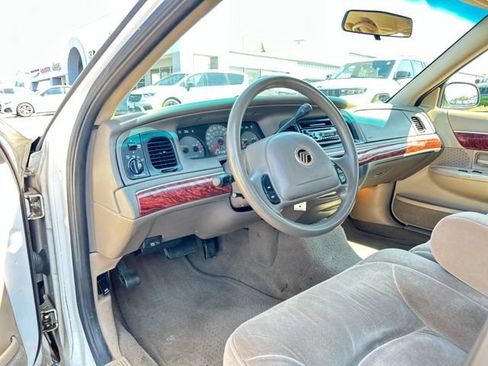 Used 2001 Mercury Grand Marquis GS RWD image 28