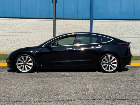 Used 2018 Tesla Model 3 Performance AWD/4WD image 8