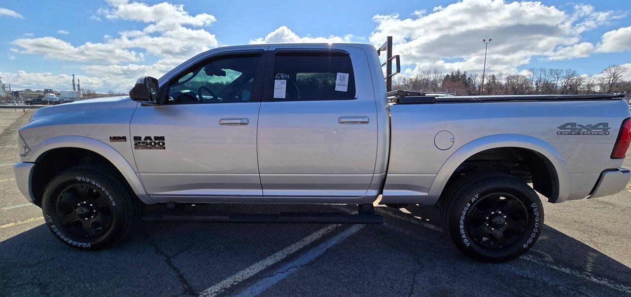 Used 2018 RAM 2500 Big Horn w/ Sport Appearance Group AWD/4WD image 3