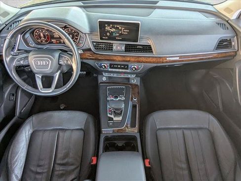 Used 2018 Audi Q5 2.0T Premium Plus AWD/4WD image 19