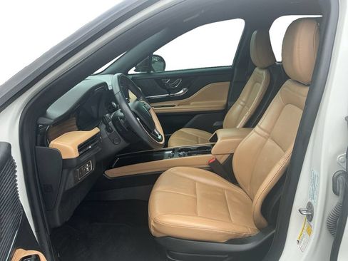 Certified 2022 Lincoln Corsair Reserve w/ Elements Package FWD image 14