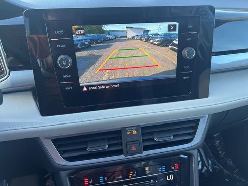 New 2025 Volkswagen Taos SEL image 26