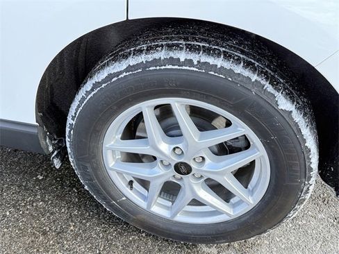 Certified 2024 Ford Edge SEL w/ Convenience Package image 5