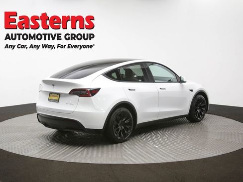 Used 2021 Tesla Model Y Long Range image 38
