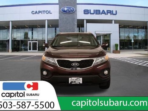 Used 2011 Kia Sorento EX w/ Premium Pkg AWD/4WD image 8
