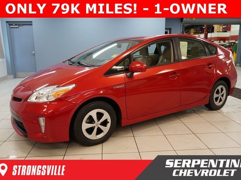 Used 2013 Toyota Prius image 1