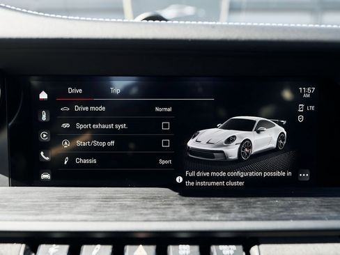 Used 2022 Porsche 911 GT3 image 62