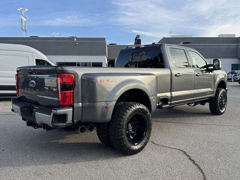 New 2026 Ford F350 XLT w/ XLT Premium Package AWD/4WD image 6
