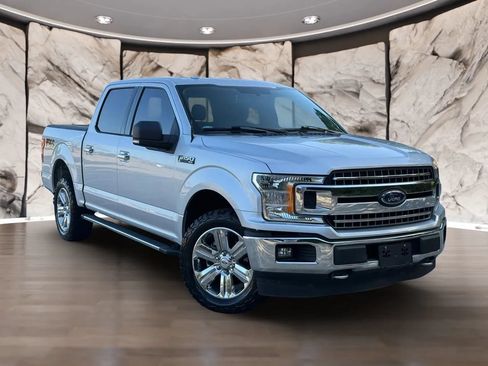 Used 2018 Ford F150 XLT w/ Equipment Group 302A Luxury AWD/4WD image 9