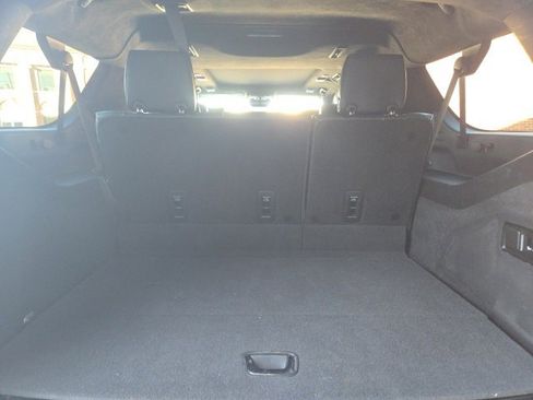 Used 2022 Cadillac Escalade ESV Sport Platinum w/ Heavy-Duty Trailer Package image 18