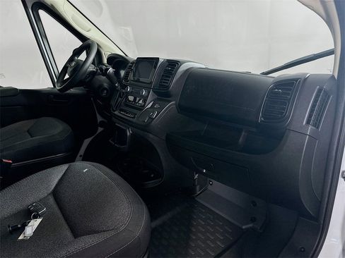 Used 2023 RAM ProMaster 2500 image 30