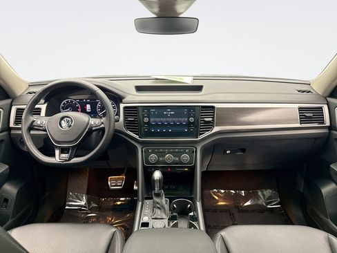 Used 2019 Volkswagen Atlas SEL R-Line image 14