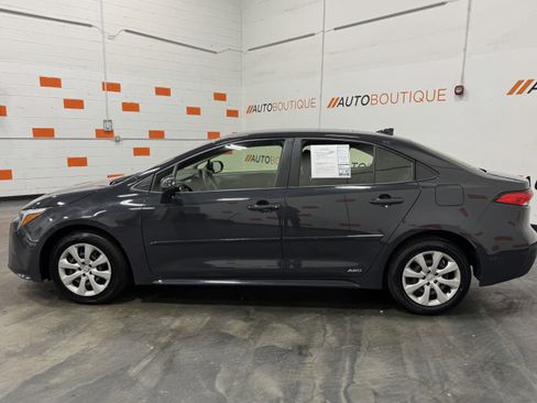 Used 2023 Toyota Corolla LE image 10