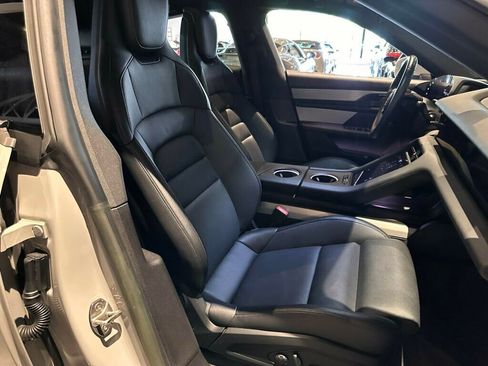 Used 2023 Porsche Taycan RWD image 30