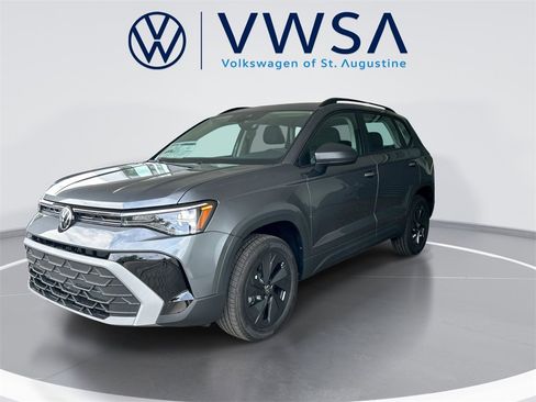 New 2026 Volkswagen Taos S image 3