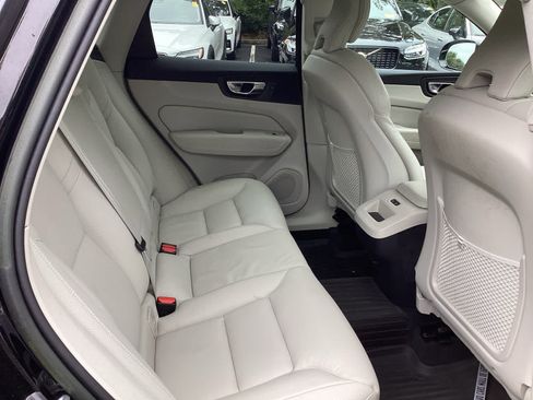 Certified 2023 Volvo XC60 B5 Plus w/ Climate Package image 66