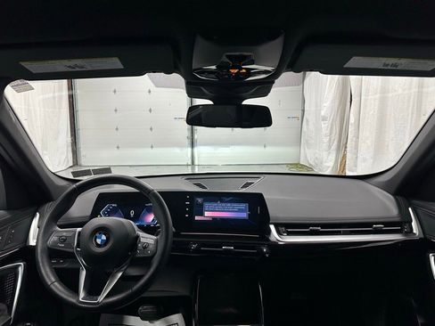 Used 2025 BMW X1 xDrive28i image 34