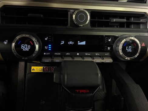 Used 2024 Toyota Tacoma TRD Off-Road w/ TRD Off Road Premium Package AWD/4WD image 14