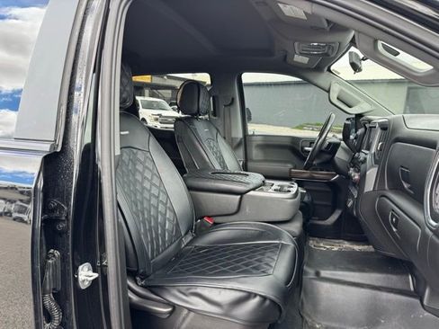 Used 2021 Chevrolet Silverado 1500 LT image 13