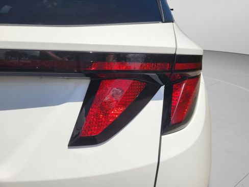 Used 2025 Hyundai Tucson SEL FWD image 38