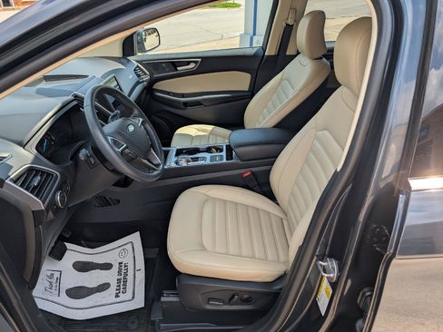 Used 2024 Ford Edge SEL w/ Convenience Package AWD/4WD image 11