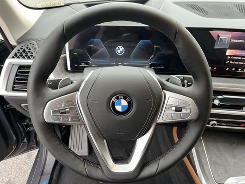 New 2026 BMW X7 xDrive40i w/ Premium Package image 14