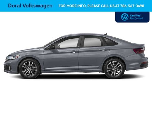 Used 2022 Volkswagen Jetta Sport image 3