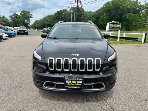 Used 2015 Jeep Cherokee Limited AWD/4WD image 2