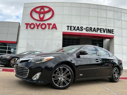Used 2015 Toyota Avalon XLE Touring Sport Edition FWD image 2
