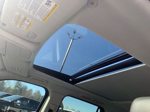 New 2025 Ford Expedition Active RWD image 39
