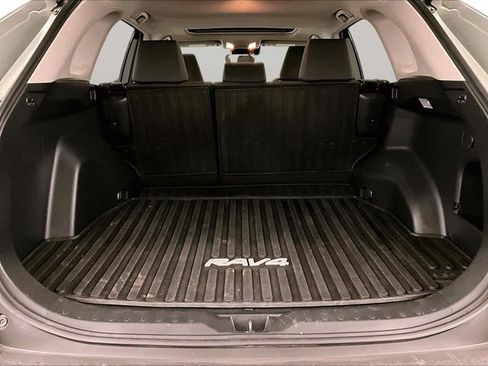 Used 2019 Toyota RAV4 XLE w/ Convenience Package AWD/4WD image 34